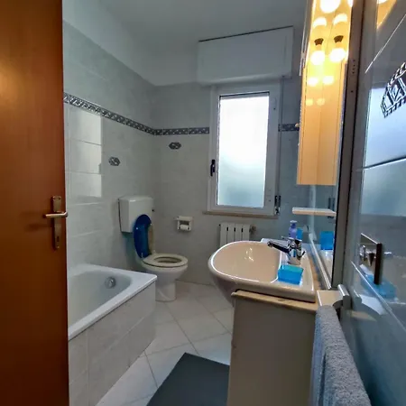 In Versilia * Βιαρέτζιο